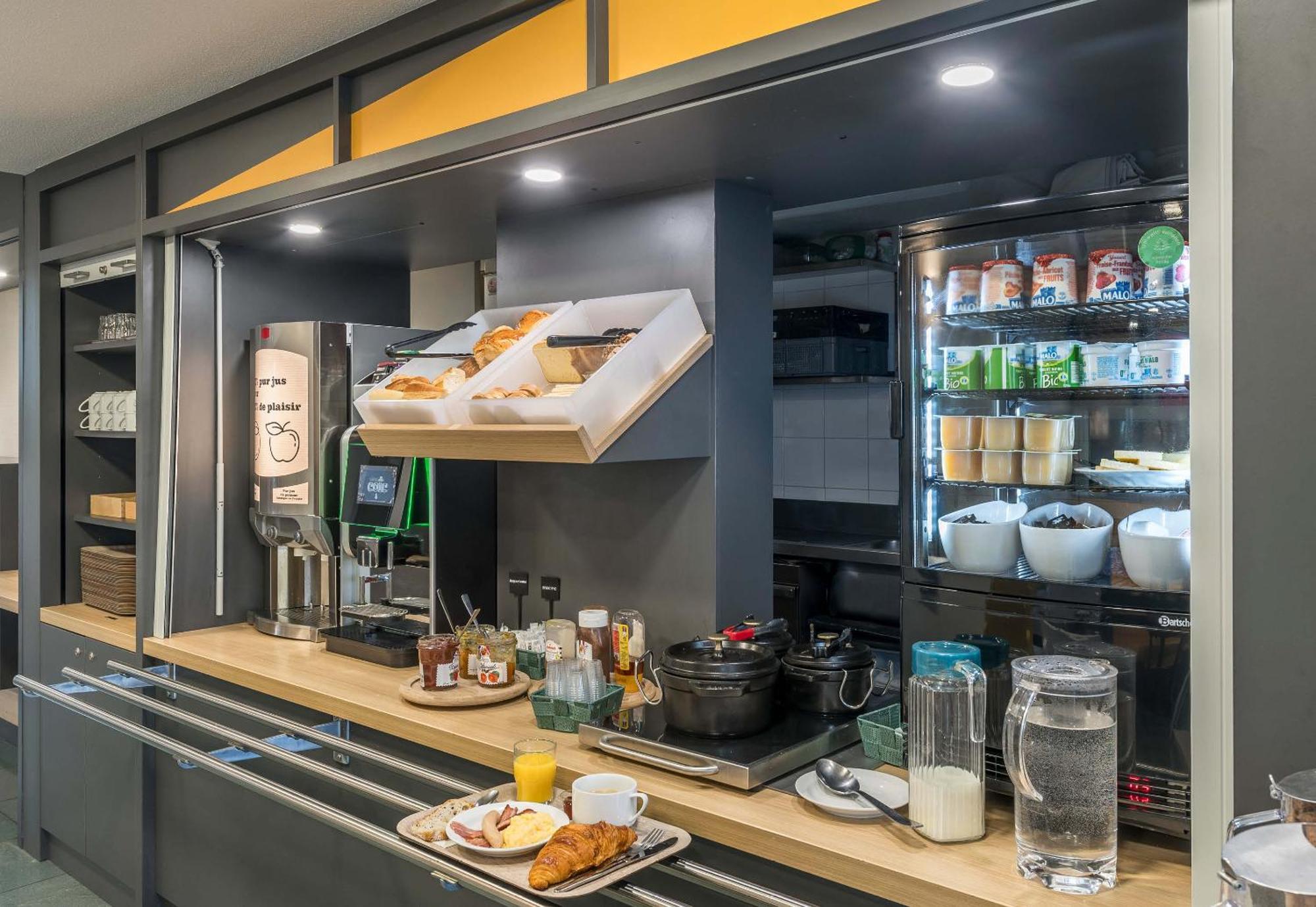 B&B Hotel Laval Change מראה חיצוני תמונה