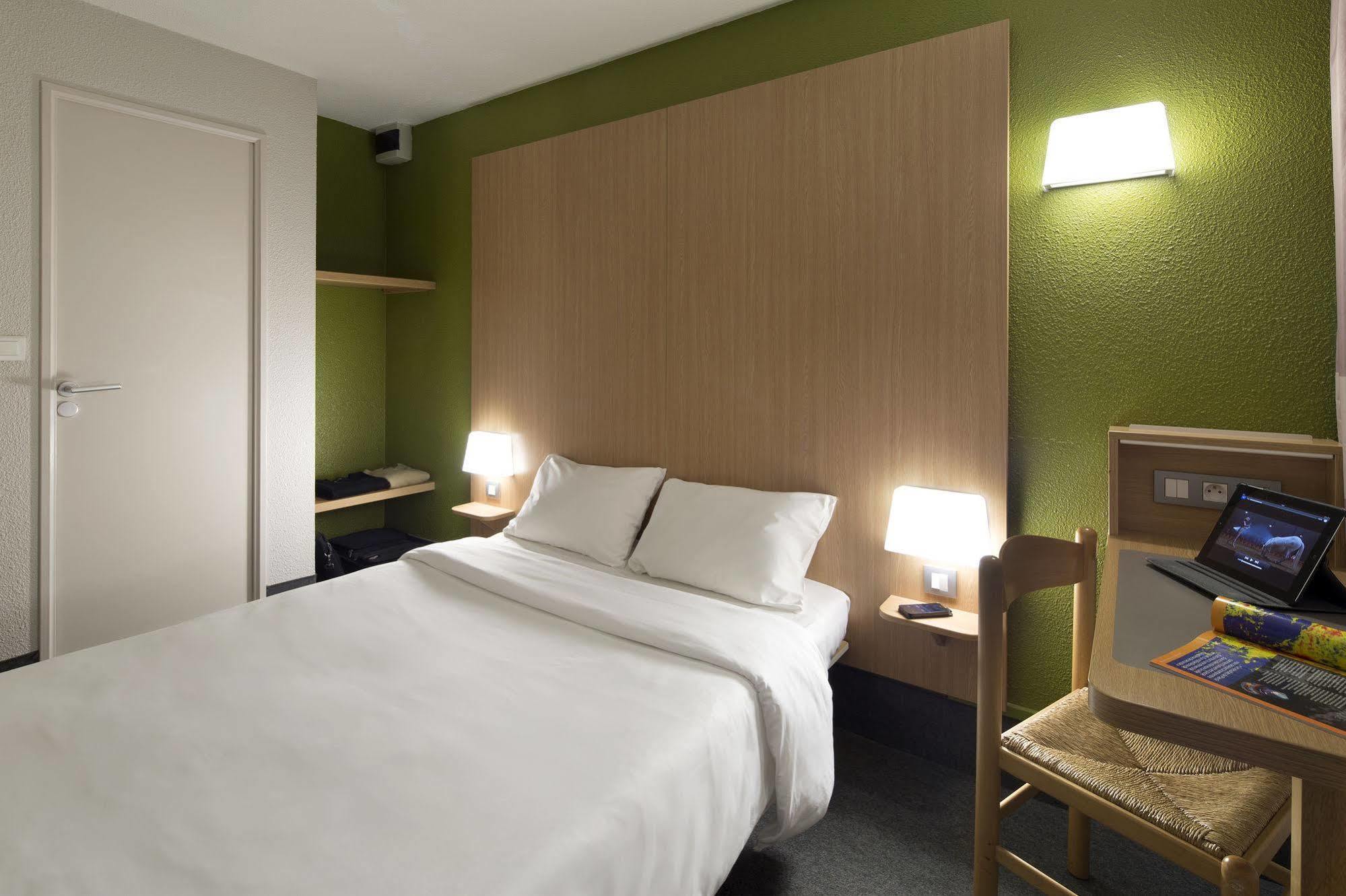B&B Hotel Laval Change מראה חיצוני תמונה